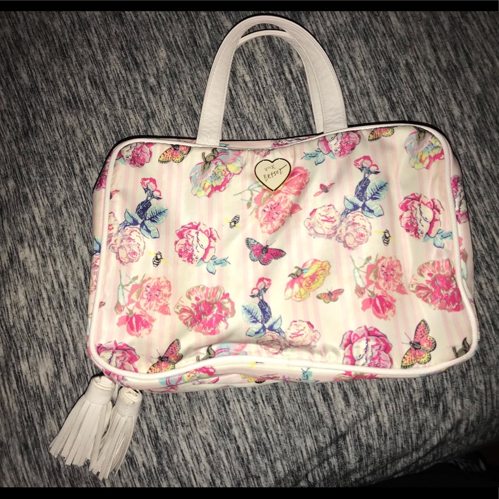 Betsey Johnson Makeup Bag